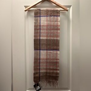 100% lambs wool scarf